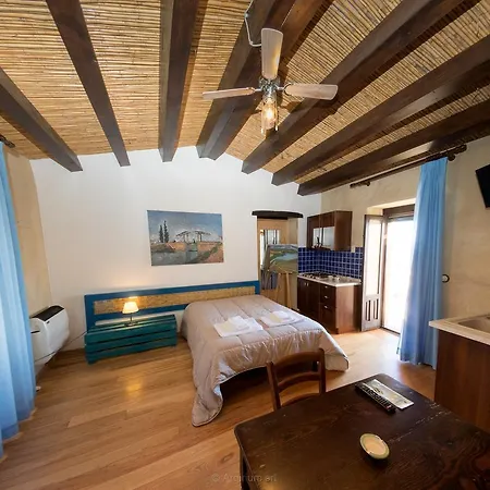 Al Borgo - Diffuso Apartment