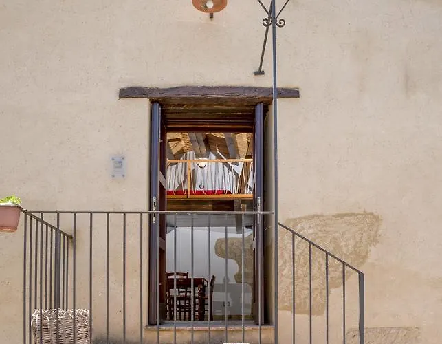 Al Borgo - Diffuso Apartamento Agira